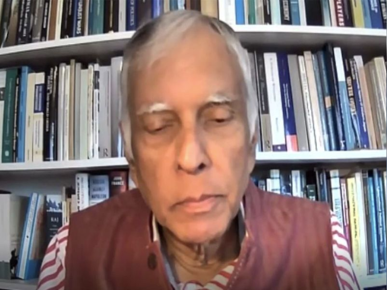 'India better off risking US market access than abandoning Russian oil'