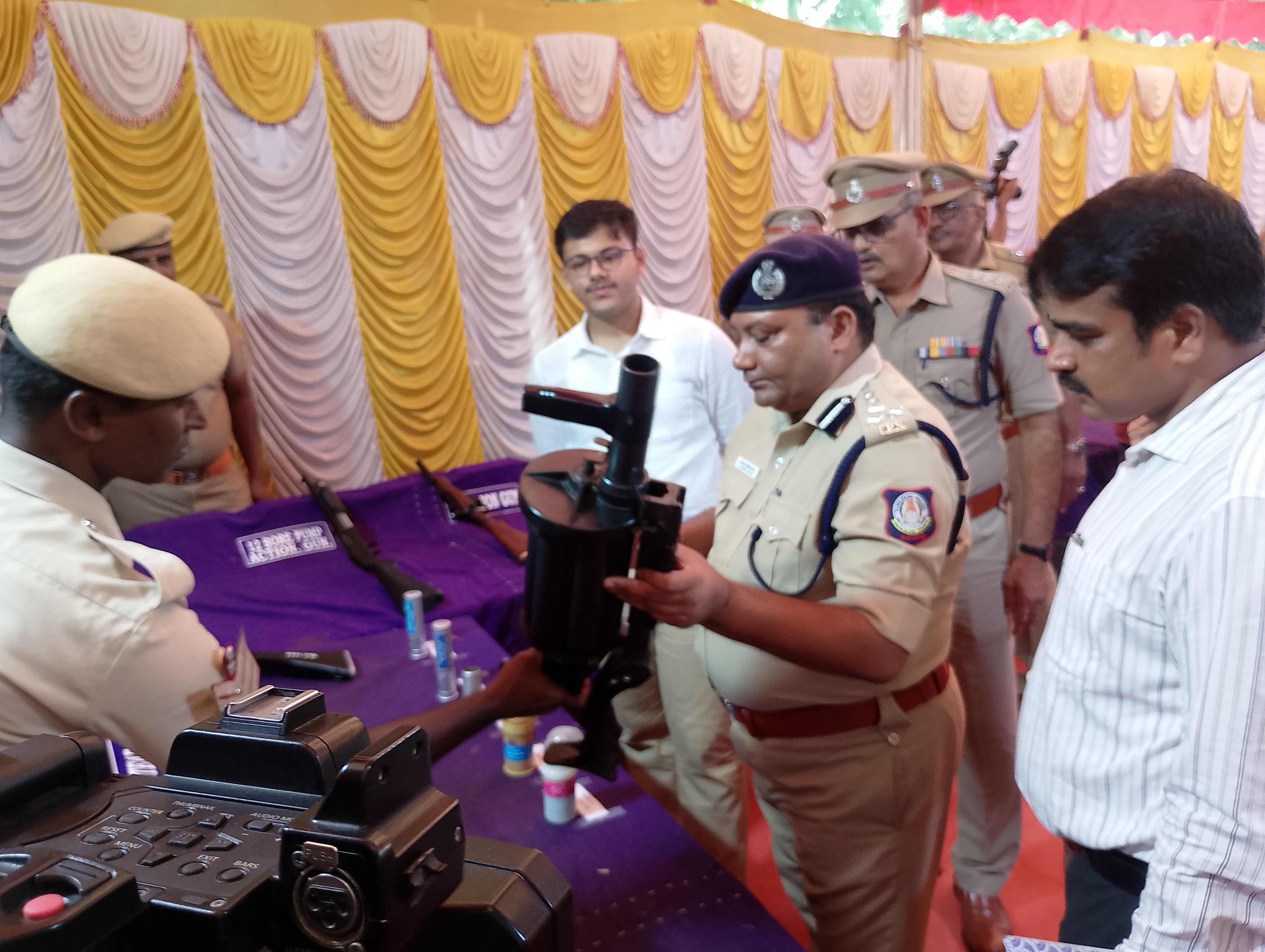 Arms exhibition on Martyrs’ Day in Madurai