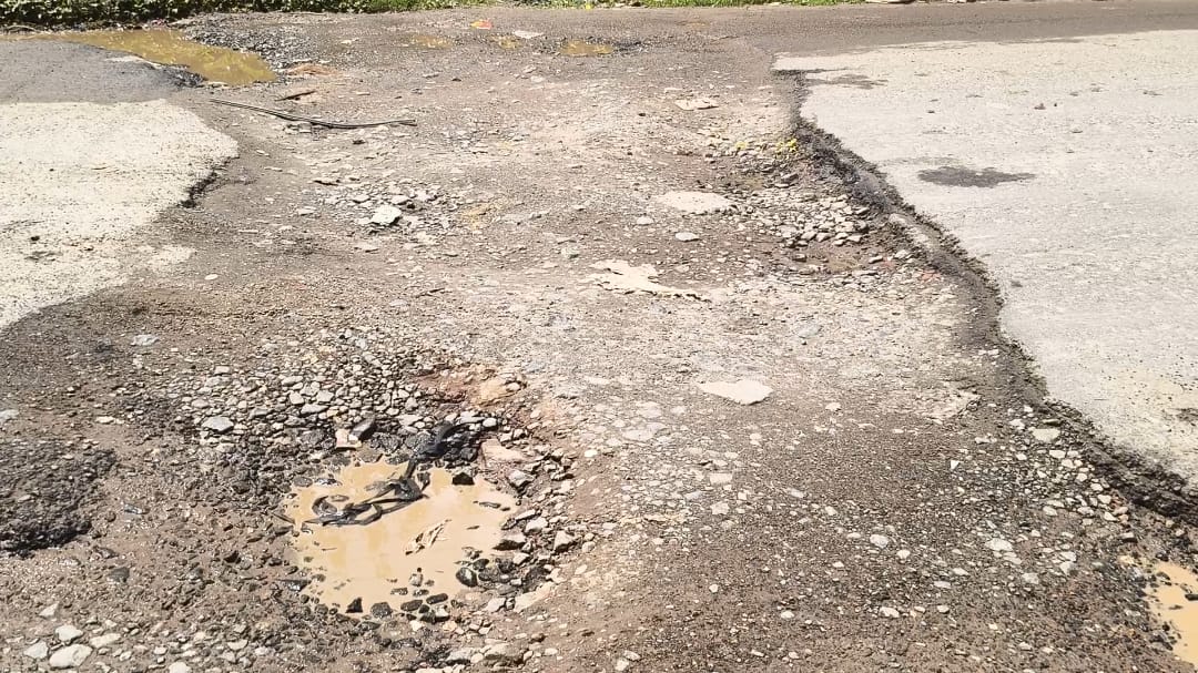 Roads crumble after light rain in Nagapattinam