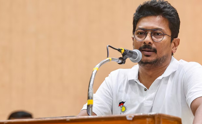 அதிக விலை கொடுத்து பாமாயில் கொள்முதல் - உதயநிதி குற்றச்சாட்டு