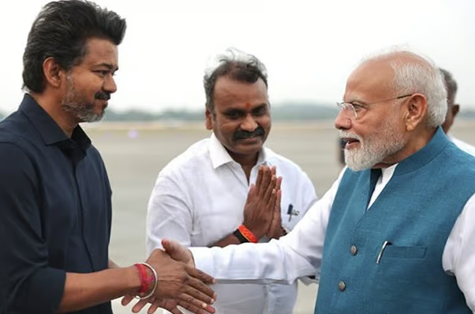 மேடையில் வைத்து பிரதமர் மோடியிடம் முதல்வர் விஜய் வைத்த 7 கோரிக்கைகள்!