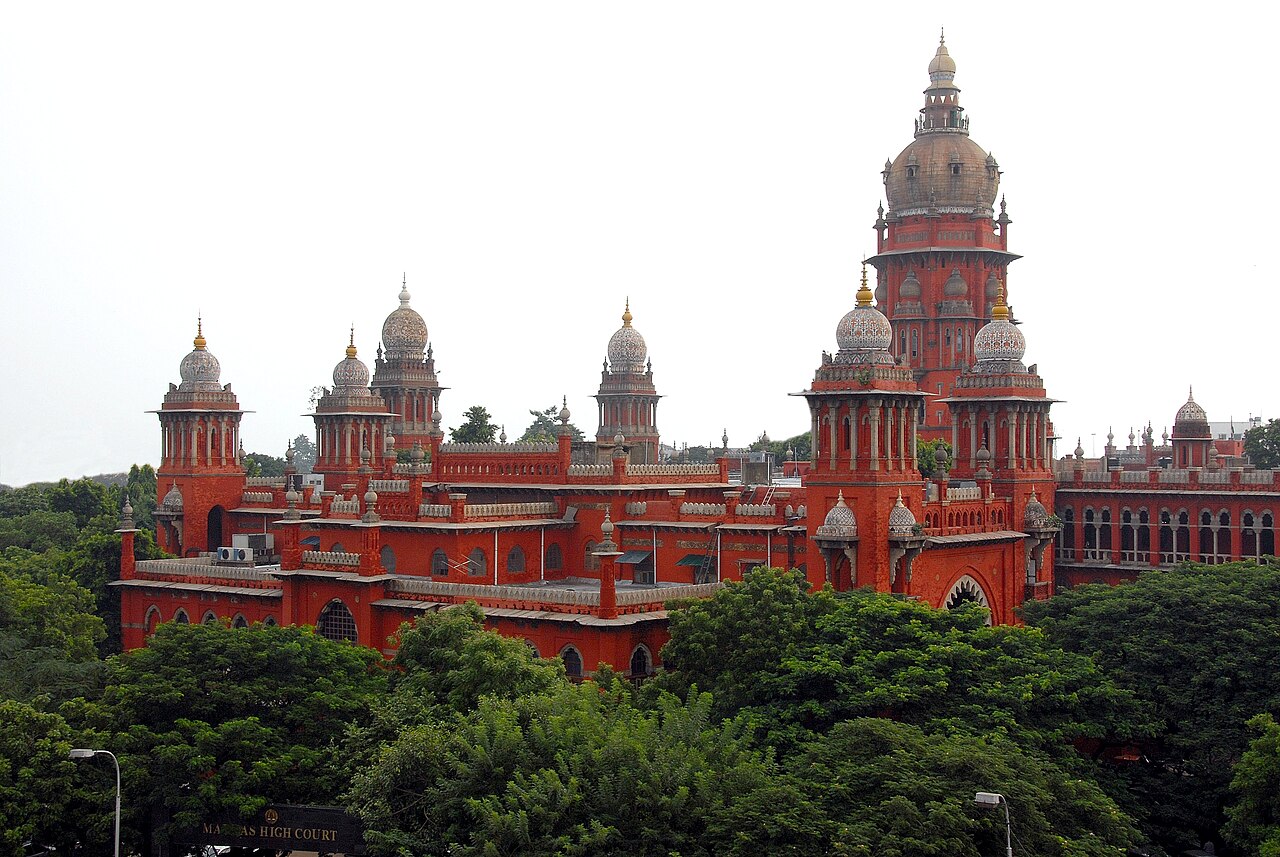 தீபாவளிக்கு பாமாயில் விநியோகம் - உயர்நீதிமன்றம் உத்தரவு