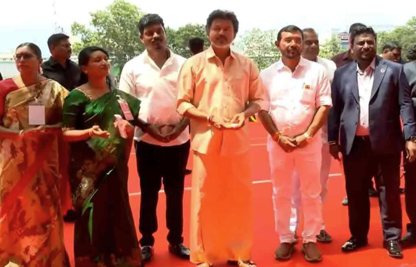 பெரியார் அறிவுலகம் - திறந்து வைத்த முதல்வர் விஜய்
