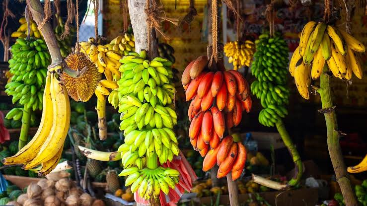 ஆயுதபூஜை முடிந்தும் சரியாத வாழைப்பழ விலை