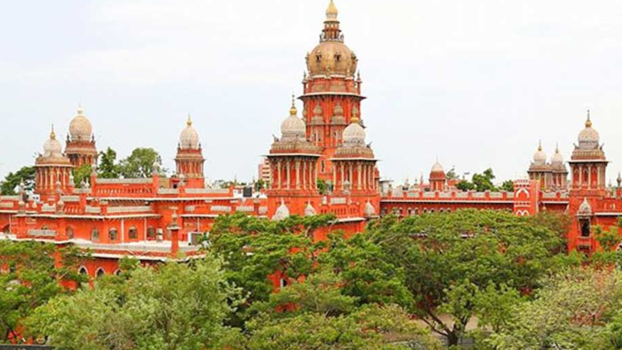 பெரியார் பல்கலை., துணைவேந்தர் ஜாமின்... காவல்துறை மனுவிற்கு பதிலளிக்க உயர்நீதிமன்றம் உத்தரவு!