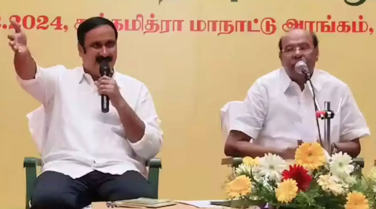 பாமகவில் பரபரப்பு...அன்புமணியின் பதவியை பறித்த ராமதாஸ்  
