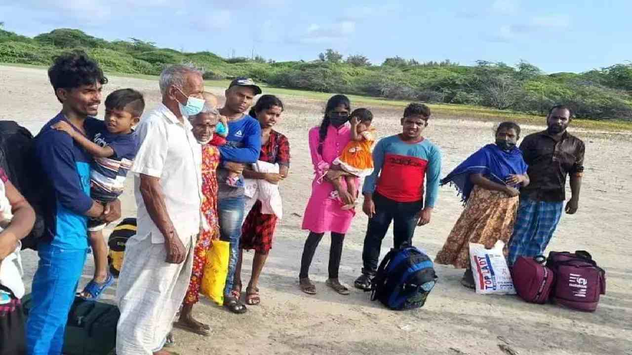 இலங்கைத் தமிழர்கள் சட்டப்பூர்வமாக இந்தியாவிலேயே தங்கலாம்: மத்திய அரசு அனுமதி!