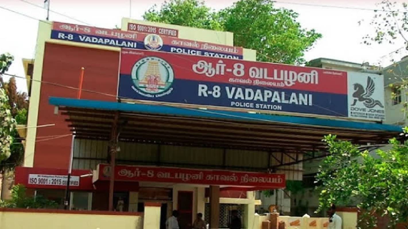 வீட்டில் 9.7 கிலோ குட்கா பதுக்கல் - வடபழனியில் முதியவர் கைது; போலீசார் தீவிர விசாரணை! 