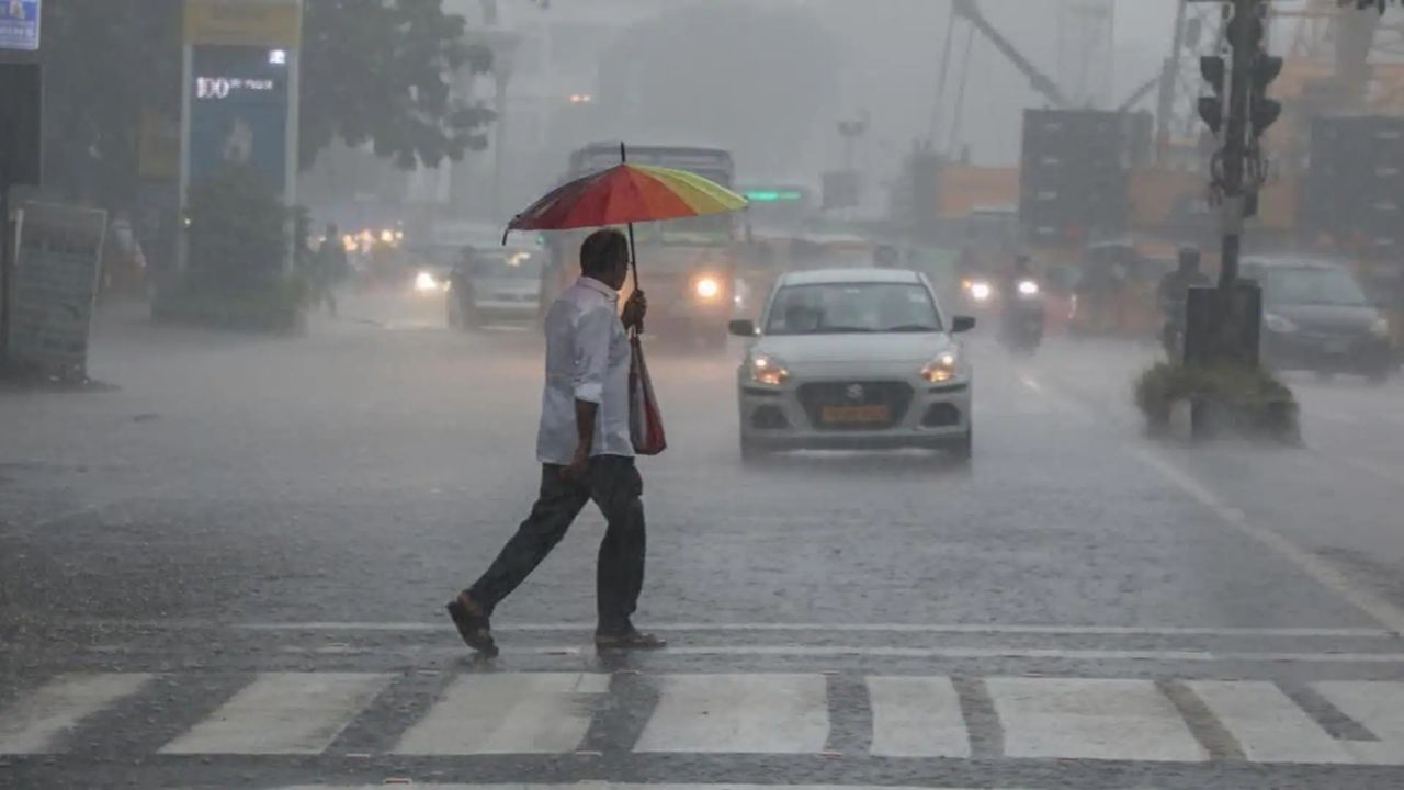 Rain Alert: தமிழகத்தில் நாளை 10 மாவட்டங்களுக்கு கனமழை எச்சரிக்கை!
