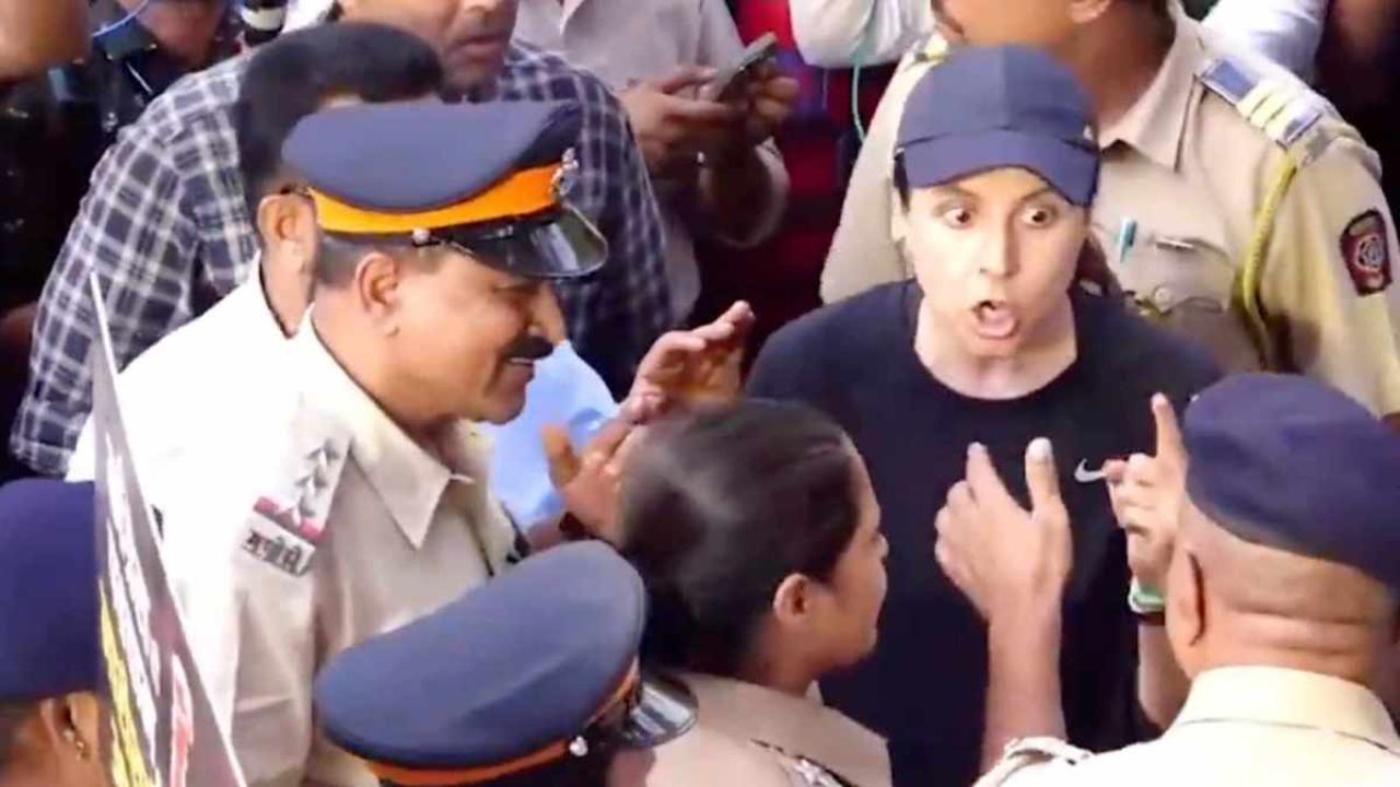 அமைச்சரிடம் நடுரோட்டில் வாக்குவாதத்தில் ஈடுபட்ட பெண்..என்ன காரணம்?