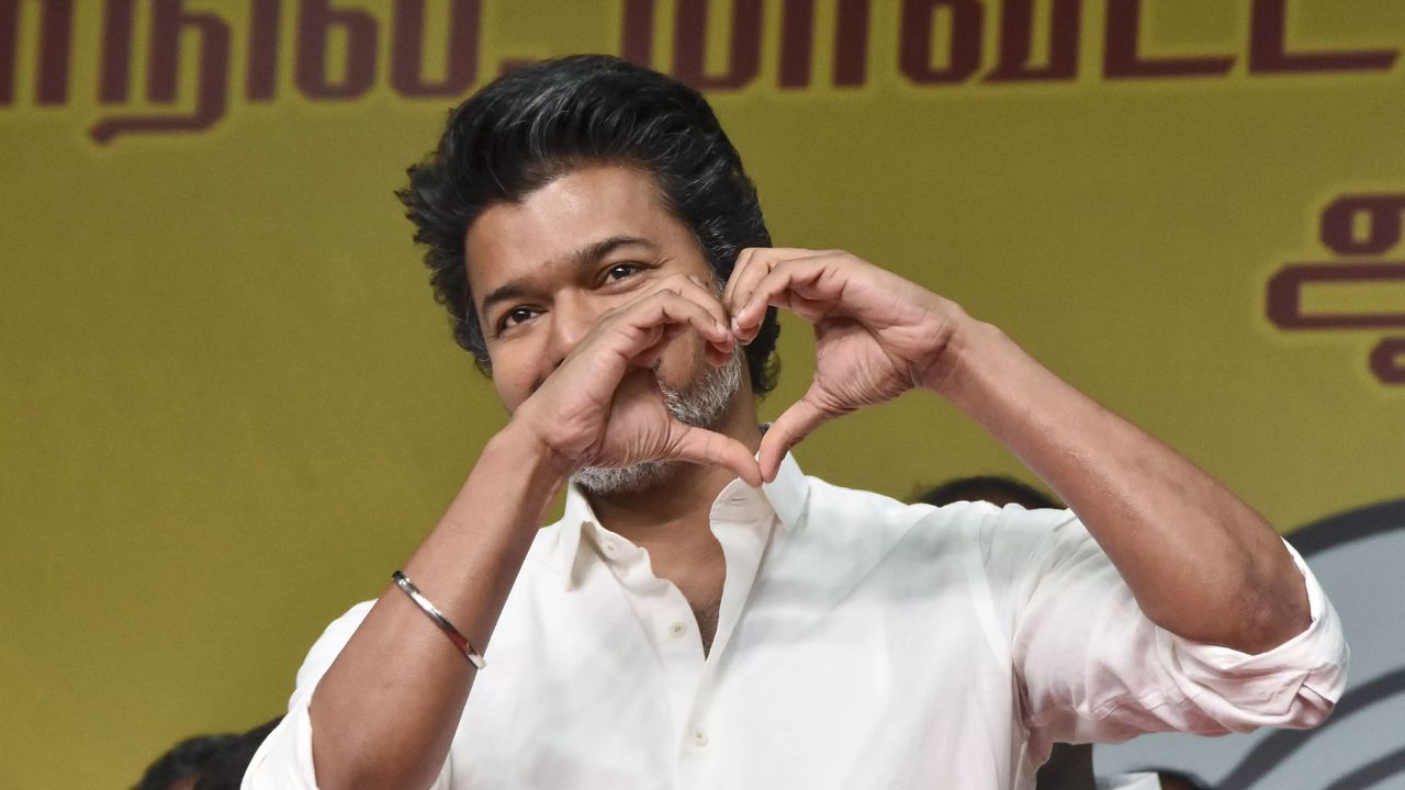 எம்.ஜி.ஆருக்கு பிறகு விஜய்: ஒரு கோடி வாக்குகளை கடந்தது தவெக! 