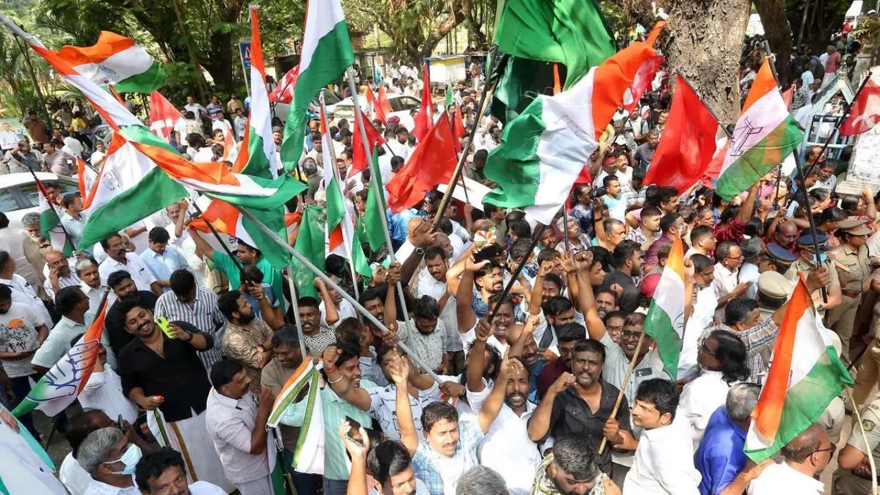 கேரளாவில் கம்யூனிஸ்ட் பின்னடைவு: 10 ஆண்டுகளுக்குப் பிறகு ஆட்சிக்கு வரும் காங்கிரஸ்!