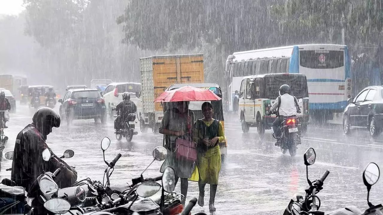 மக்களே குடை ரெடியா? அடுத்த 6 நாட்களுக்கு கனமழை பெய்யக்கூடும்.. வானிலை ஆய்வு மையம் தகவல்!