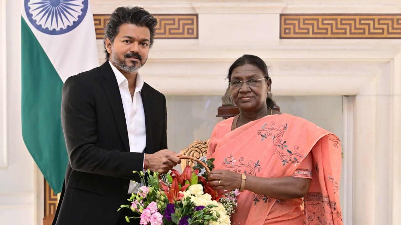டெல்லியில் முதல்வர் விஜய்: குடியரசுத் தலைவருடன் சந்திப்பு!