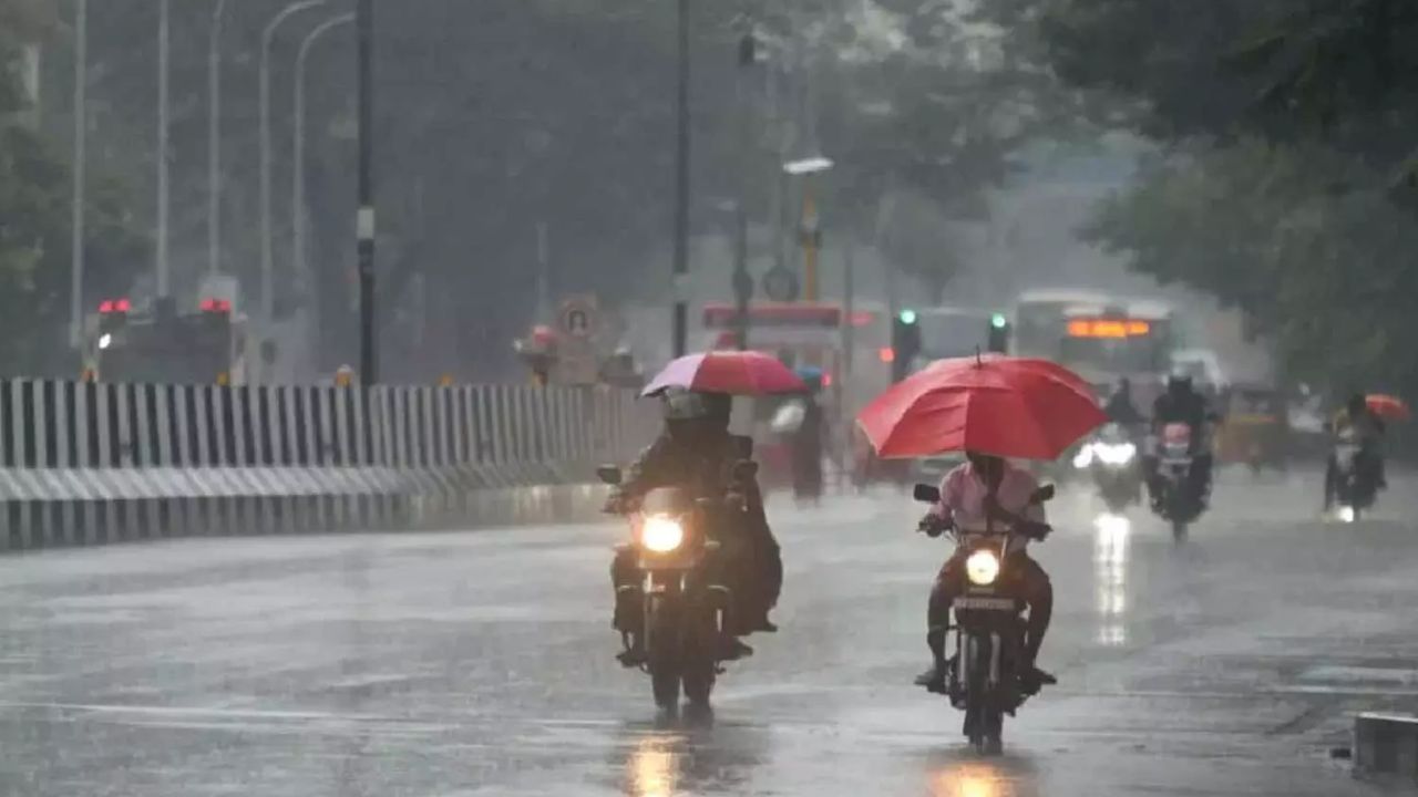 மக்களே குடை ரெடியா? தமிழகத்தில் இடி மின்னலுடன் கூடிய மழைக்கு வாய்ப்பு!