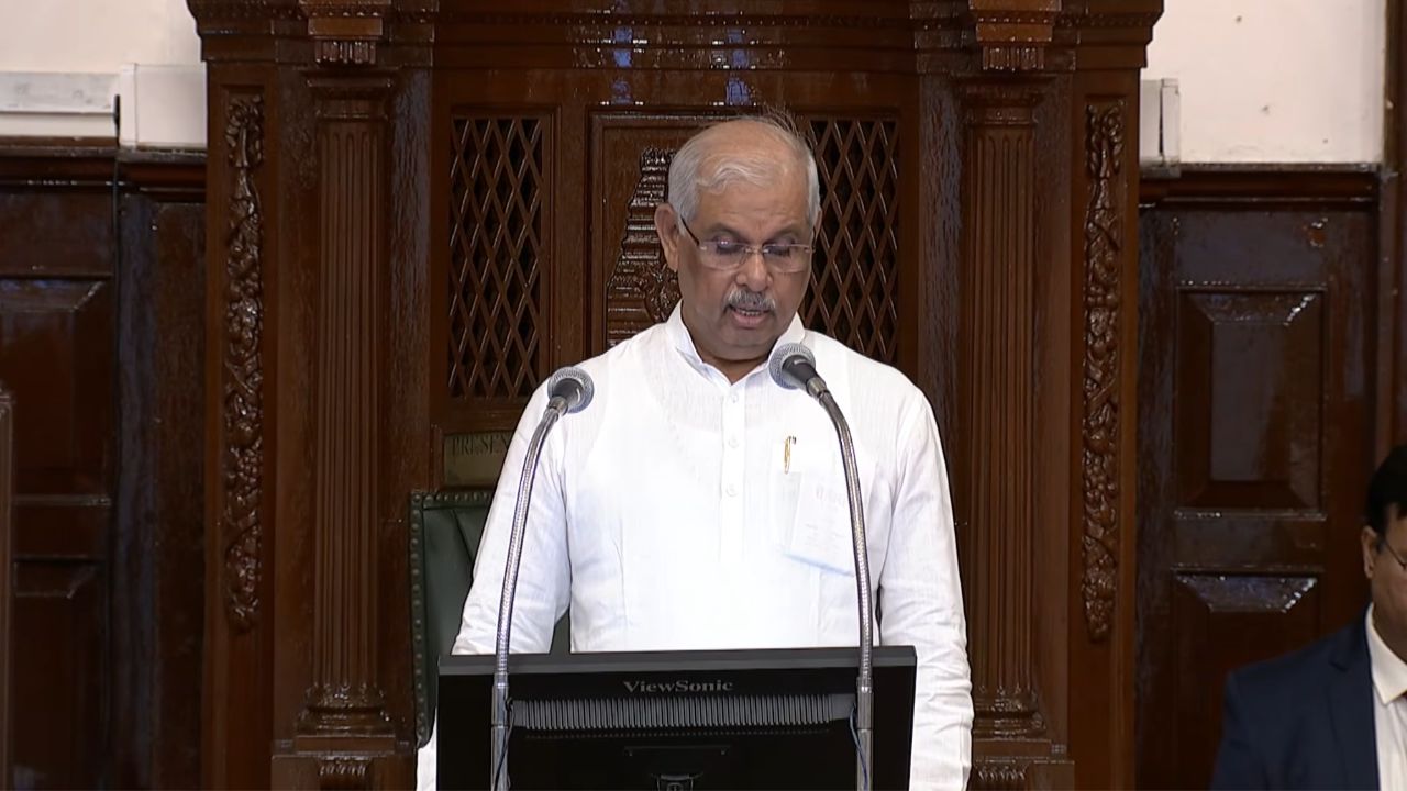 TN Assembly: நிதிப் பற்றாக்குறை இருந்தாலும் வாக்குறுதிகள் அரசு நிறைவேற்றும்- ஆளுநர் உரை!