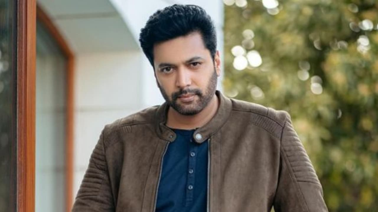 பணிப் பெண்ணை சிறைப்பிடித்தது ஏன்? நடிகர் ரவி மோகனிடம் போலீஸ் தீவிர விசாரணை