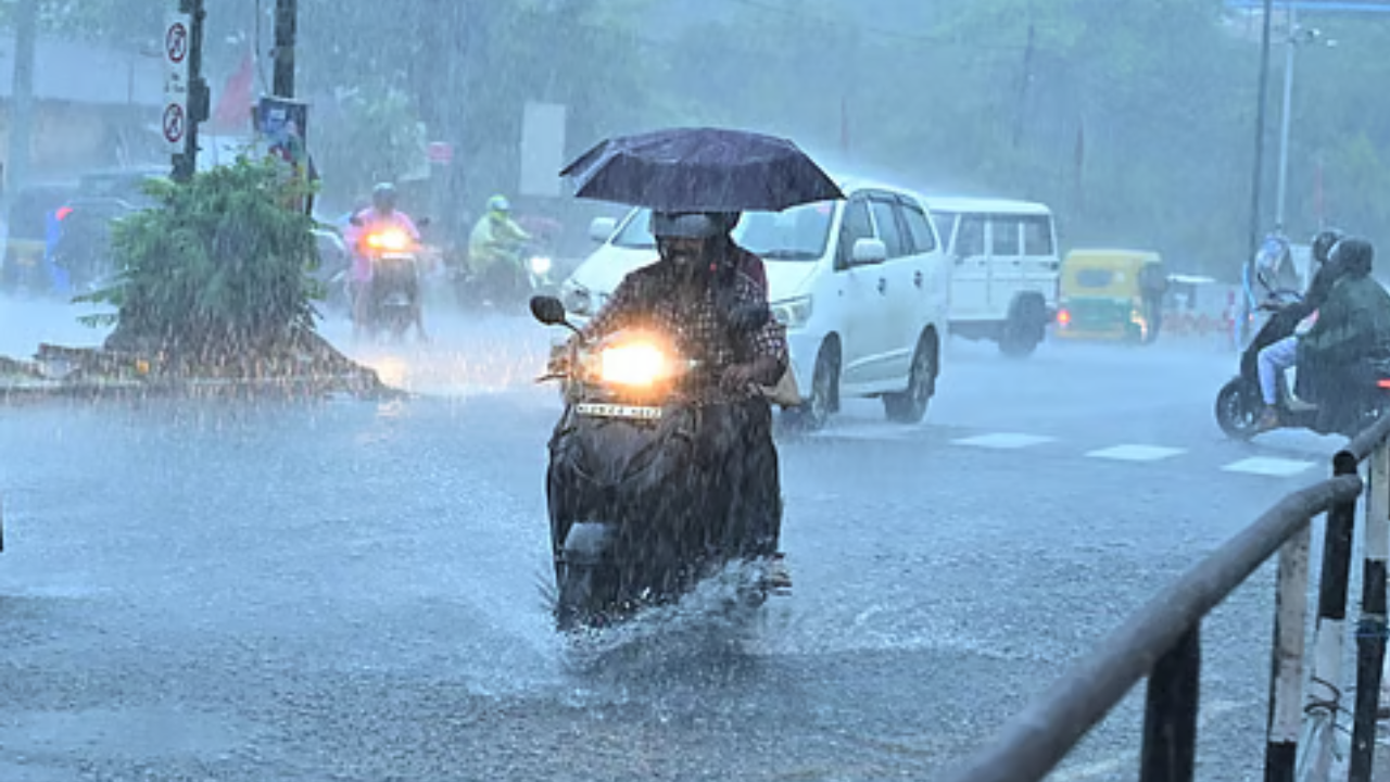 தமிழகத்தில் இன்று கனமழைக்கு வாய்ப்பு! வானிலை ஆய்வு மையம் தகவல்...