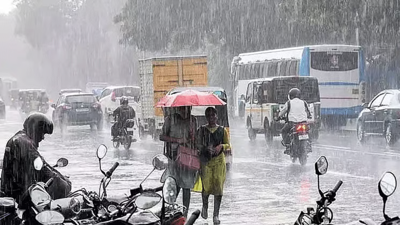 தமிழ்நாட்டில் இடி மின்னலுடன் மழைக்கு வாய்ப்பு... சென்னை வானிலை நிலவரம்!