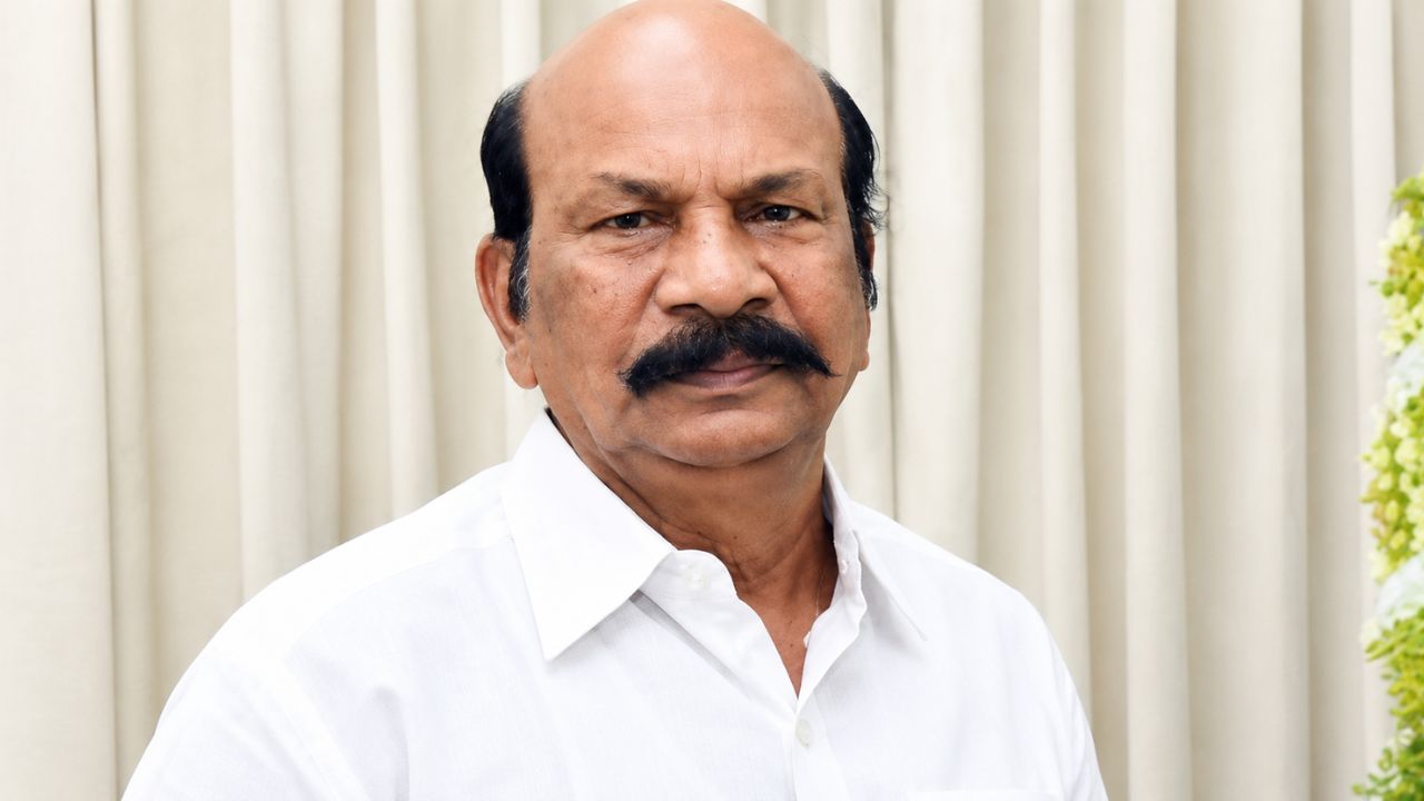 திடீர் மூச்சுத் திணறல்: கொளத்தூர் MLA மருத்துவமனையில் அனுமதி.. மருத்துவர்கள் கூறுவது என்ன?