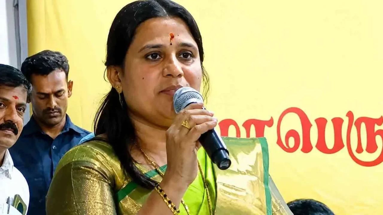 மகளிர் உரிமைத் தொகை ரூ.2500 எப்போது? அமைச்சர் ஜெகதீஸ்வரி பதில்!